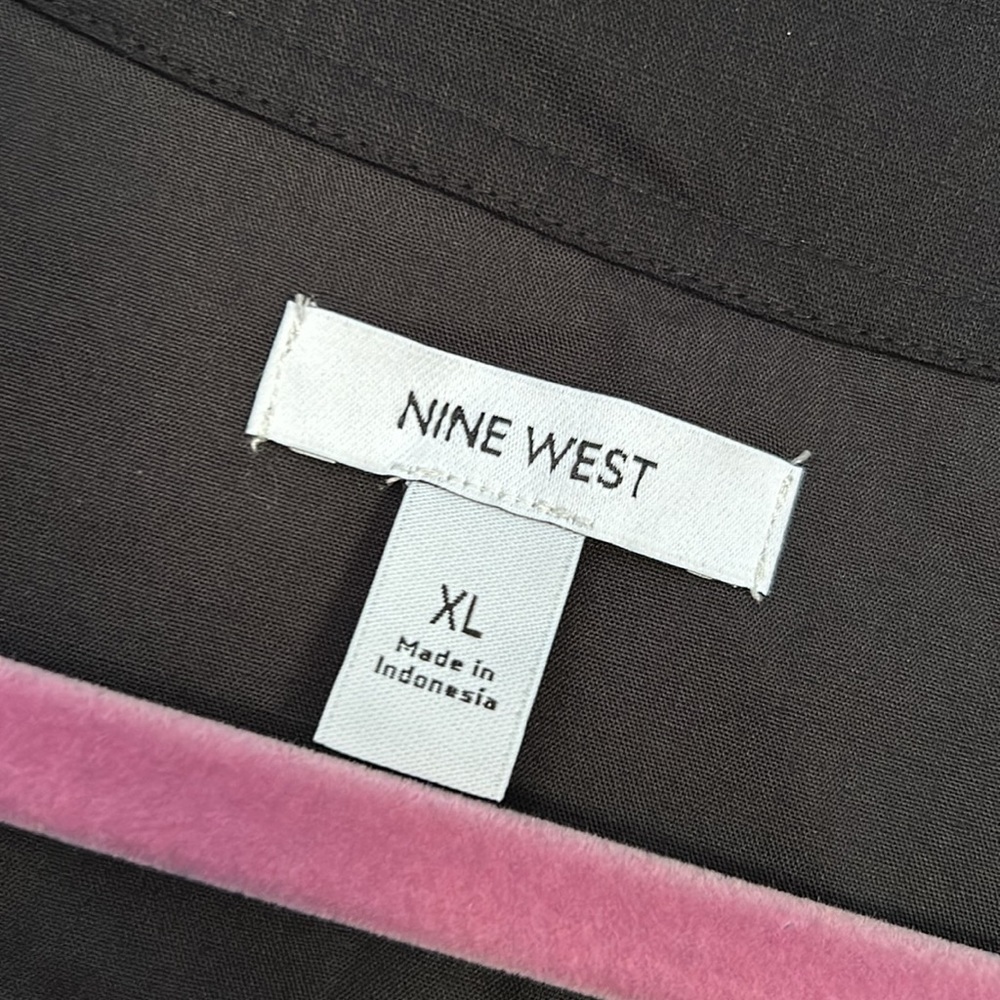 NWT Nine West mineral black tiered wrap dress - Picture 6 of 7